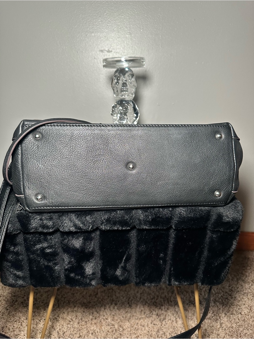 Aimee Kestenberg Inner Peace Convertable Bag - Picture 6 of 7